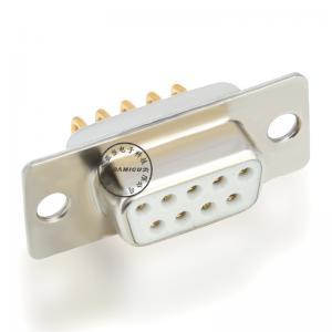 d-tyypin 9-napainen naaras 90 asteen sähköliitin