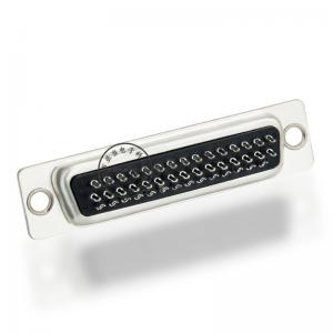 d sub 44-nastainen naarasliitin