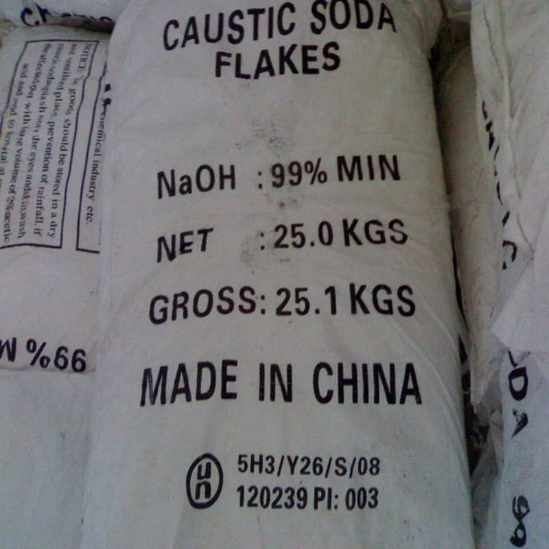 Kiina valmistaja Hiutaleet / helmet / Kiinteät 99% (natriumhydroksidi, NaOH) kaustinen sooda