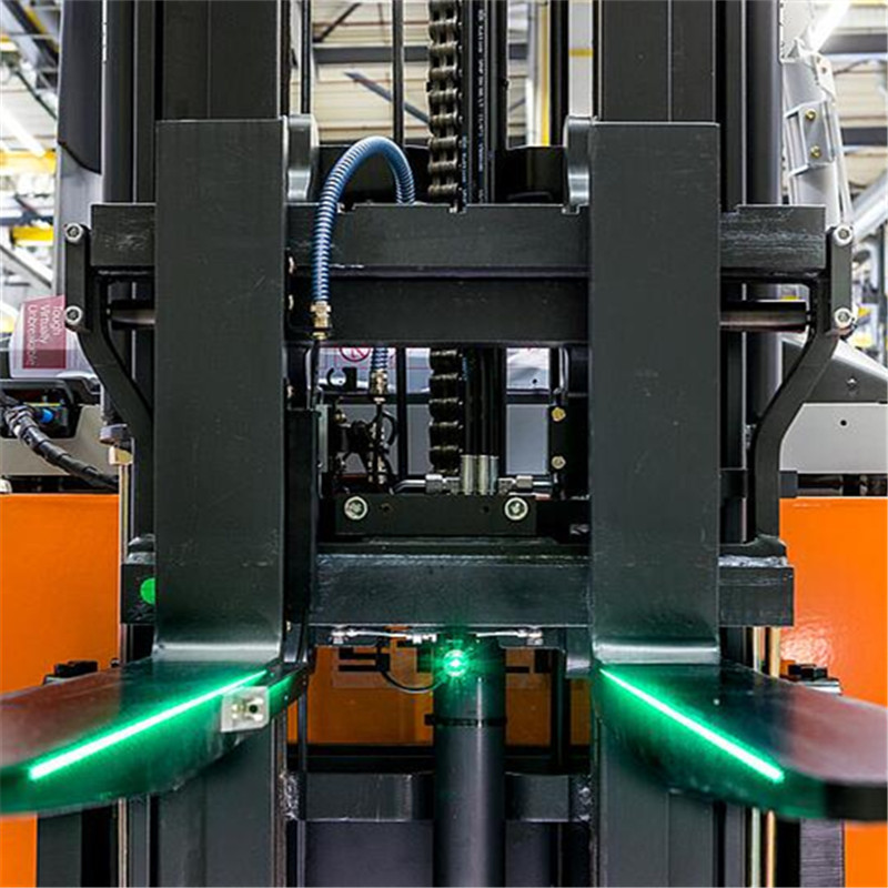 Trukkien lasersuuntausjärjestelmä - vihreä tai punainen väri