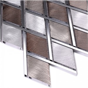 Laadukas harmaa Backsplash-laatta keittiön seinälle