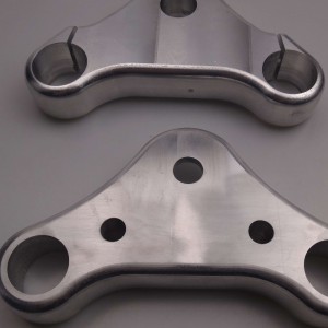 Autojen ei-vakio-osien räätälöinti