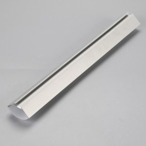 LED-nauha alumiinista puristettu kolmion muoto, jossa on selkeä tai hajottava kansi