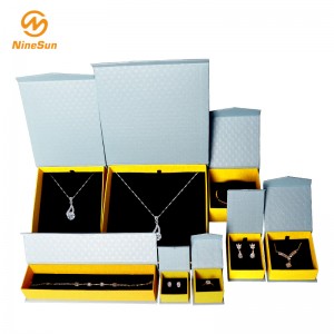 Sininen, keltainen lahjapakkaus - korut, häät lahjapakkaukset erityistilaisuuksiin