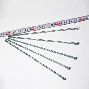 Laadukkaat kuusikulmaiset itseporautuvat ruuvit