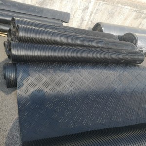 Lehmä / hevosvaja pad