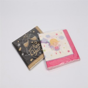 Tehtaan tarvikkeet Oikein hyvää ympäristöystävällistä reunuskukkakuviota Hyvälaatuinen paperinen kudoslautasliina