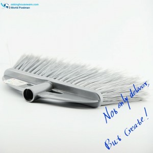 Akbrand-muovipuhdistuspää yksinkertaisella harjalaudalla ja pitkillä harmailla harjalla