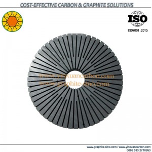 Grafiittimuotit sintraus- ja kuumapuristamiseen jauhemetallurgiassa