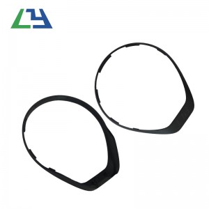 Muotitehdas elektrolyyttiosien ruiskuvaluun