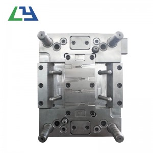 OEM-muovin ruiskuvalumuotin hinta auto-auton varajäsen kojelautaosien muottien valmistaja