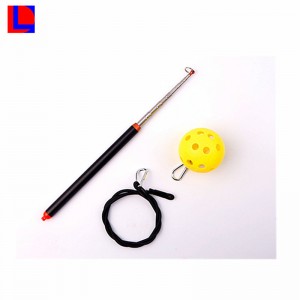 Kuuma kannettava alumiininen teleskooppikoirapelaaja roikkuuvalla ja kirkkaalla palloilla