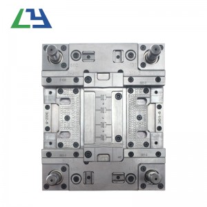 Ammattimainen tehtaalla ruiskuvalaistu autovalaisimen osat