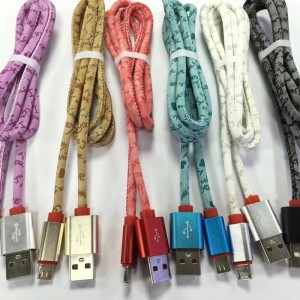 PU-nahkainen iso kirjain nopeasti ladattava pyöreä alumiinikotelo USB-kaapeli mikro-USB, tyyppi C, iPhonen salaman lataus ja synkronointi