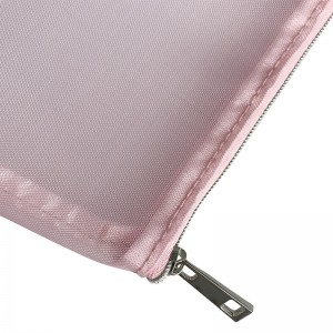 Ympäristöystävällinen nailon mesh-laukku vetoketjulla pakkaamista varten