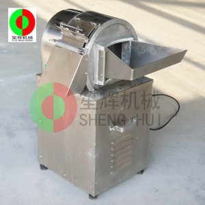 Pieni perunoiden leikkuukone