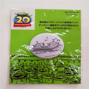 Kiina-tehdas peltikilven nappimerkki ja värikäs logomerkki