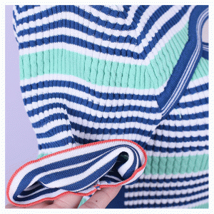 Kesäinen Bodycon kaulusreikäaukko naisten raidallisista ohuista villapaitoista