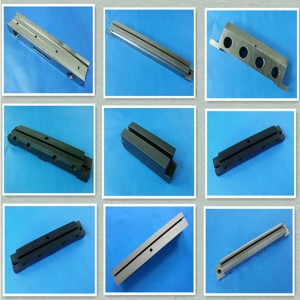 Tyynypakkauksen tiivistysleuat