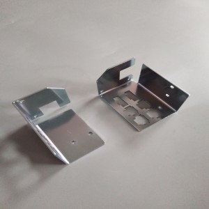 Peltiosat sinisellä sinkillä