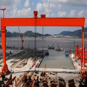 Kaksinkertainen tukipukki nosturi laivanrakennukseen