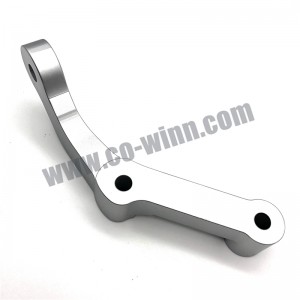 Räätälöity taonta / CNC-työstö Alumiiniautoauton ohjausvarsi Autonosien varaosat myynnin jälkeiset osat