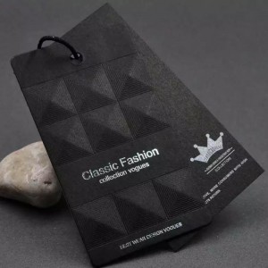 Creative Fashion Clothing etiketti hangtag mittatilaustyönä 9