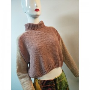 KONTRASTINEN LYHYT SWEATER RLWS0071F