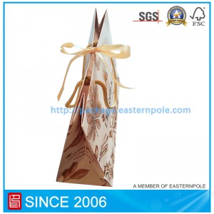 Ylellinen paperipussi kynttiläpakkaukseen nauhansulkimella