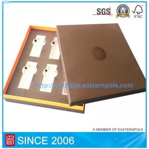 Käsintehty kosmetiikkapaperilaatikko, jossa kartonki