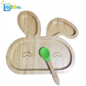Baby Toddler Rabbit imulevy FDA hyväksytty Bamboo Baby Plate Ympäristöystävällinen Wood Toddler Plate lusikalla \\ t