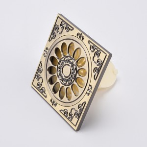 Messinki pvc-lattiakoristeellinen suihkuvesisuojus