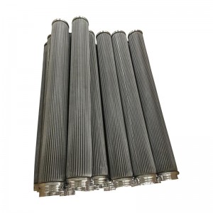 Sintrattu metallikuitusuodatinsylinteri, jota käytetään metanolisuodatukseen