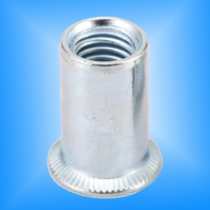 Upotettu pää pyöreä runko