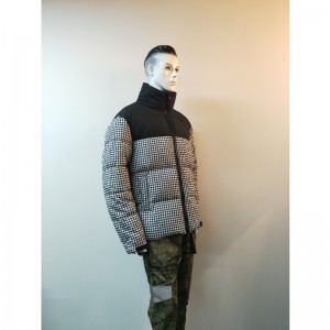 VALKOISEN \u0026 MUSTAN KONTRASTINEN MIESTEN PUFERITAKKI RLMPC0021N