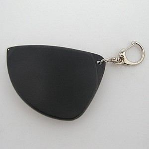 Käytä kolme-yhdessä-monitoimista matkamittaria ulkoilua varten