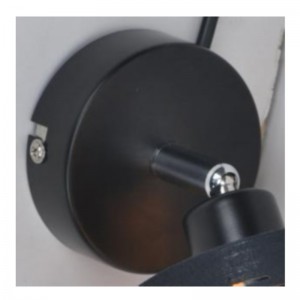 Spot light-1LT laserleikatulla kankaan varjolla