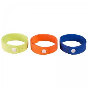 Hyttyskarkotinrannekoru (kuitu)