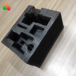 korkealaatuinen räätälöity muottipakattu pakkaus epe-sisävaahto iskunkestävä värikäs epe-vaahtosäiliö viinipullon pakkausmateriaalille