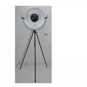 LED-jalustalattiavalaisin, jossa säätö ylös ja alas, matta musta sävy valkoisena