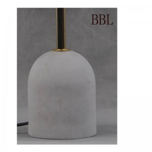 Korkeajännitteinen LED-pöytävalaisin betonialustalla