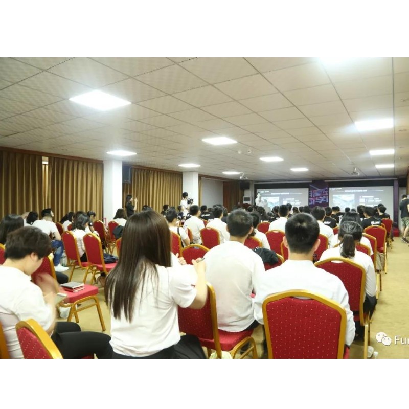 Operaation koulutusistunto avataan tänään!