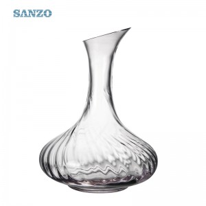 Kalkkunasta valmistettu käsintehty puhallettu lyijytön kideviini, korkealaatuinen viini