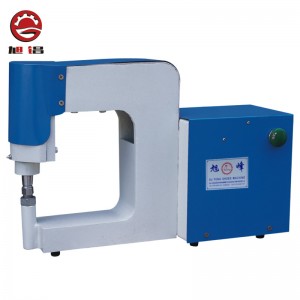 Kengänvalmistus vasarakone