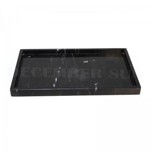 Korkealaatuinen musta suorakaide marmorinen tarjoilualusta