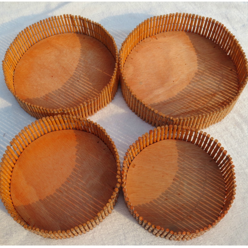 Kuivattujen hedelmien säilytyskori