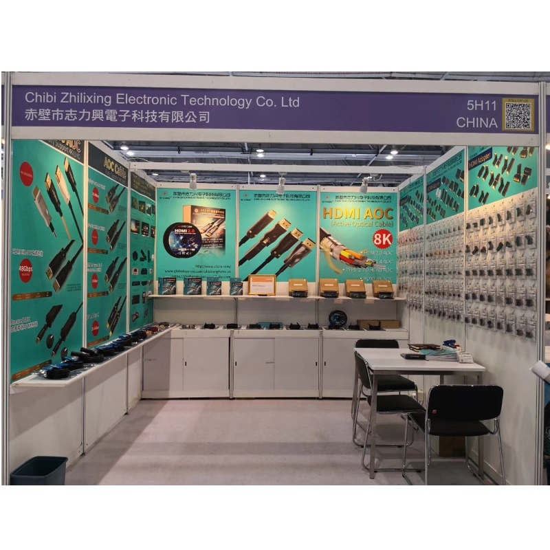 Globaalien lähteiden kulutuselektroniikan näyttely