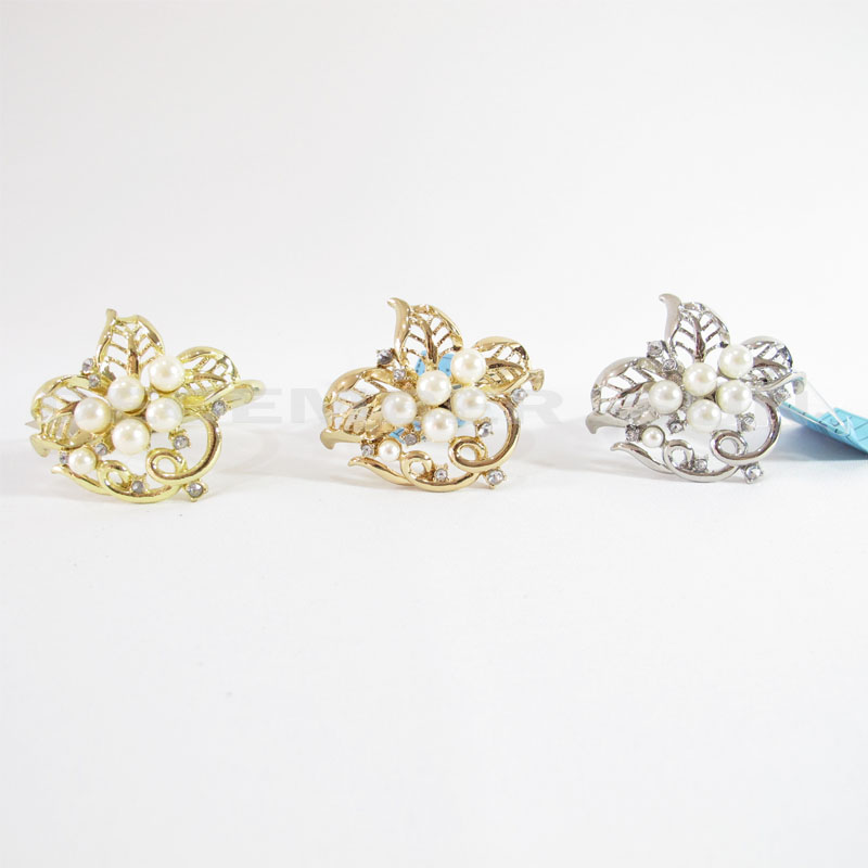 Kuuma myydä tyylikäs ja siro metallinen lautasliina rengas