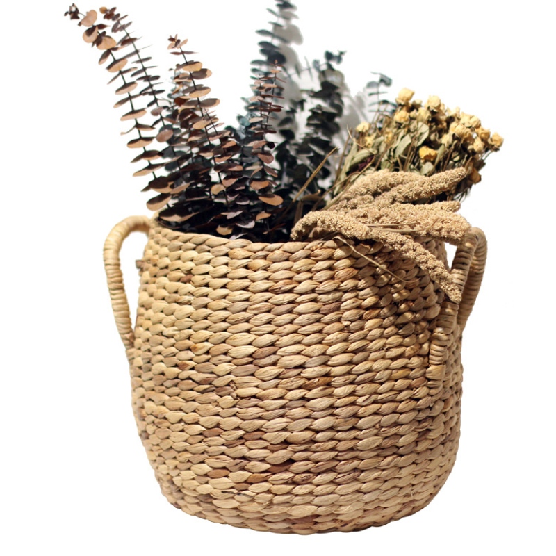 Olki kudottu säilytyskori