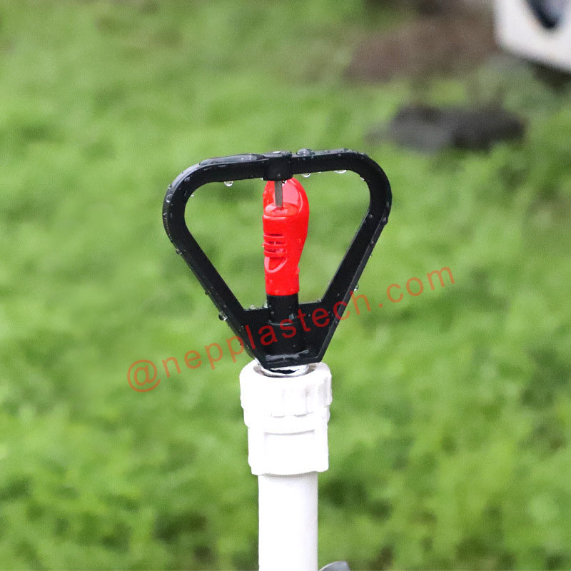 1\/2-tuumainen perhosmuotoinen hedelmätarha ja puutarha nurmikko automaattinen kastelukierto-sprinkleripää